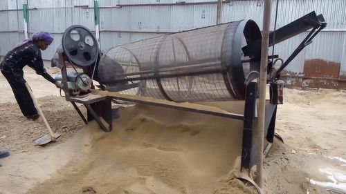 印度建筑工人發(fā)明 滾筒 篩沙機(jī),一天篩沙20噸,建筑工地很實用